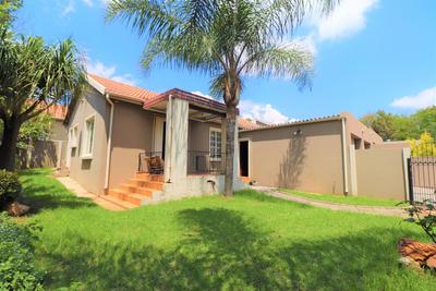 Cluster House For Sale in Bellairs Park, Randburg