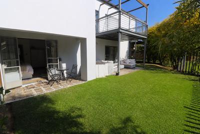 Apartment / Flat For Sale in Douglasdale, Sandton