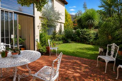 Cluster House For Sale in Sandown, Sandton