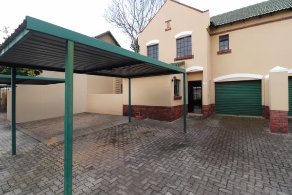 Duplex For Sale in Noordhang, Randburg
